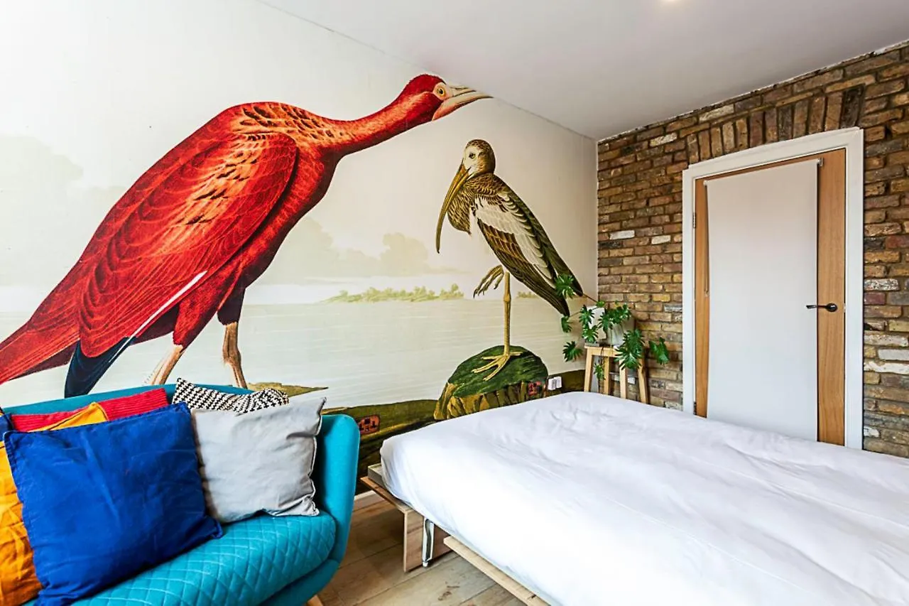 Quirky Spacious House In The Heart Of Hackney London 0*,