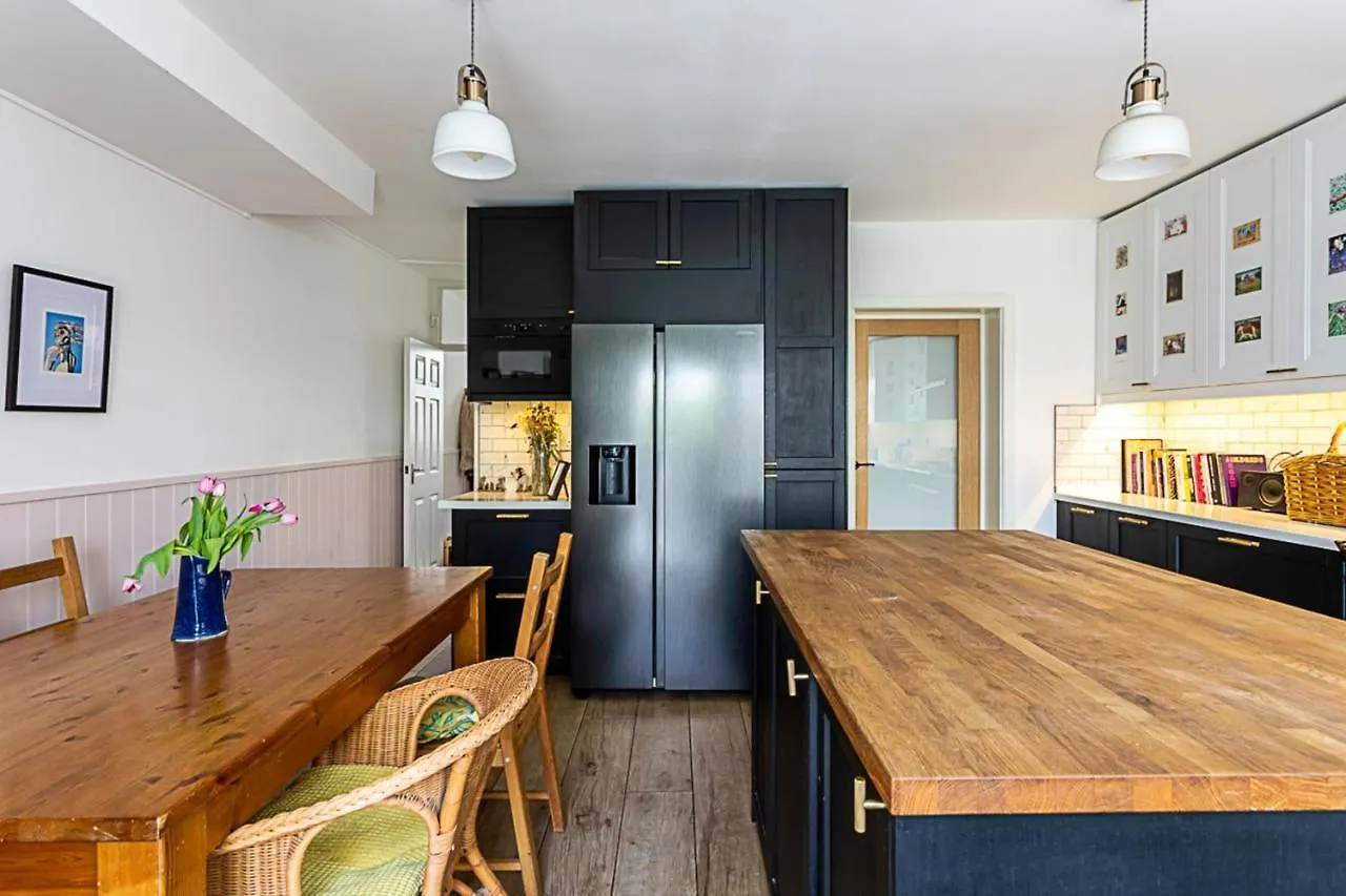 Holiday home Quirky Spacious House In The Heart Of Hackney London United Kingdom